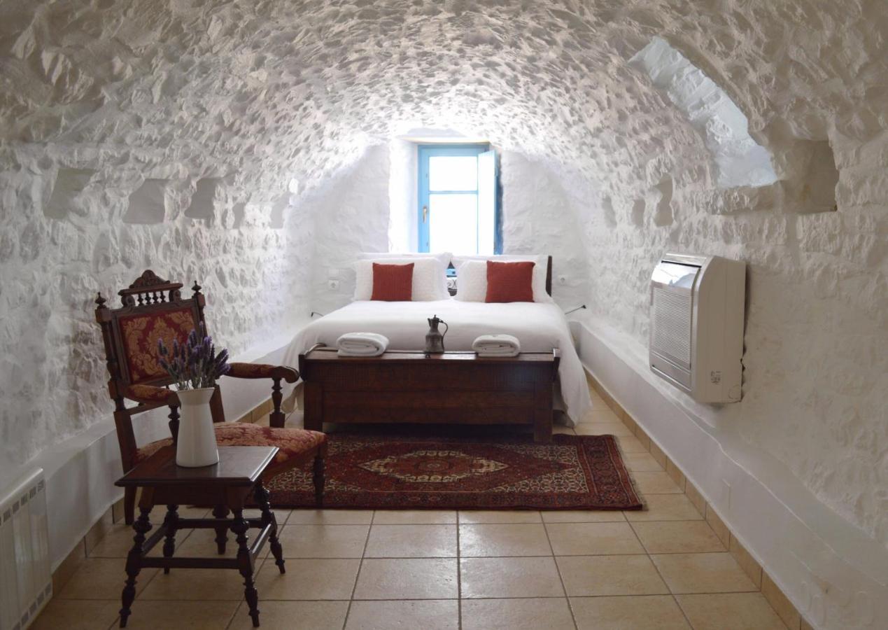 Lithos Stone Suites 에리아폴리스 외부 사진