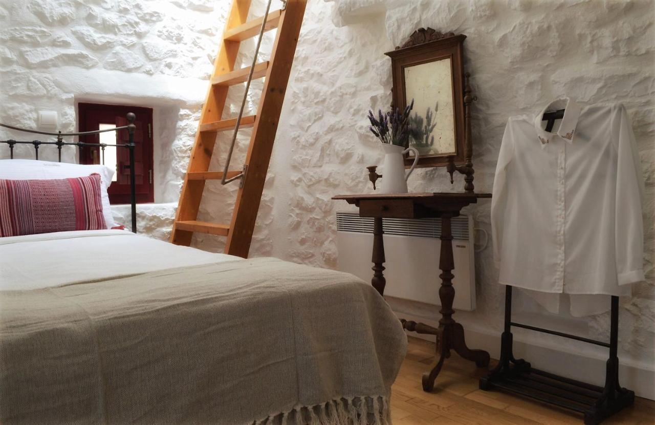 Lithos Stone Suites 에리아폴리스 외부 사진