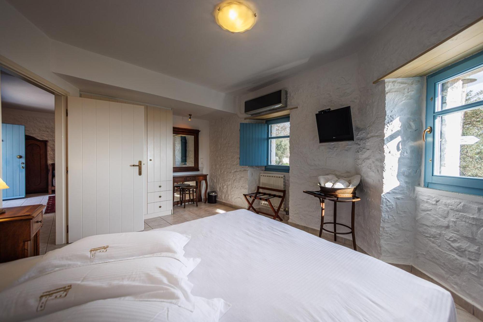 Lithos Stone Suites 에리아폴리스 객실 사진