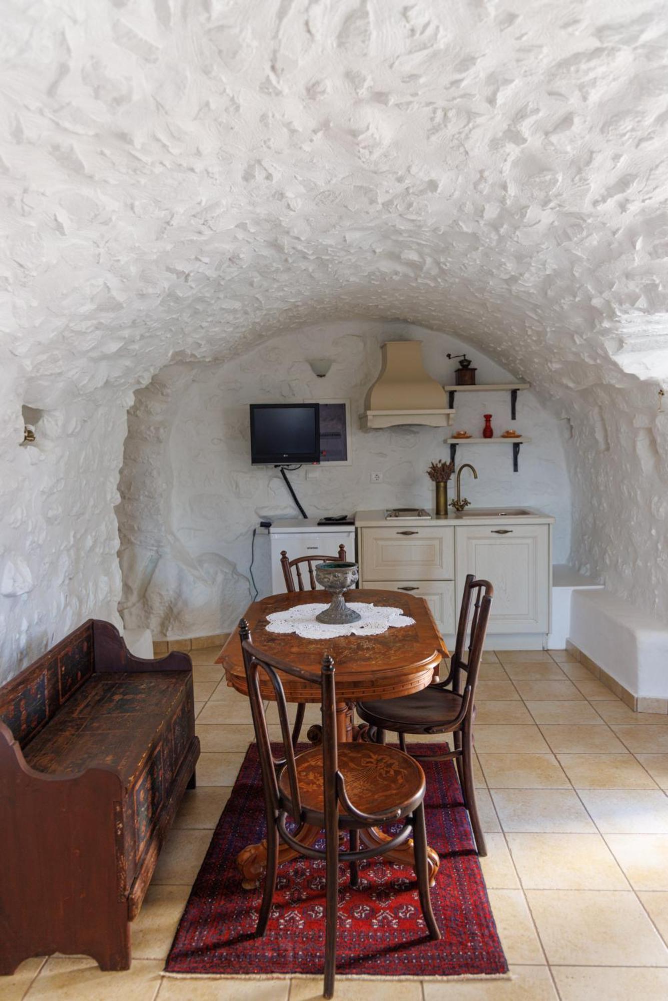 Lithos Stone Suites 에리아폴리스 객실 사진